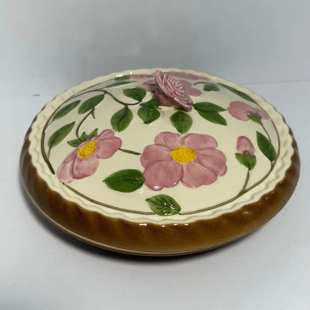 Franciscan Desert Rose Covered Pie Dish Plate Baker w/ Lid Pink Floral Stoneware